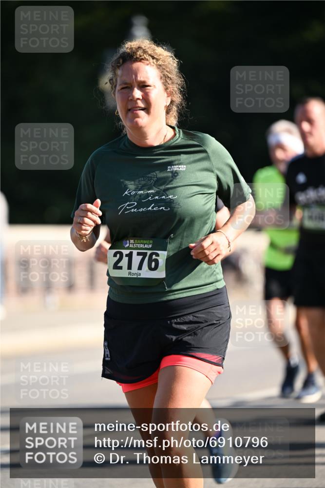 01.09.2024 - BARMER Alsterlauf Dr. Thomas Lammeyer http://msf.ph/oto/6910796 01.09.2024 09:45:03 Laufen 35, 2176, 35 meine-sportfotos.de
