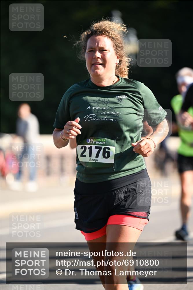 01.09.2024 - BARMER Alsterlauf Dr. Thomas Lammeyer http://msf.ph/oto/6910800 01.09.2024 09:45:03 Laufen 35, 35, 2176 meine-sportfotos.de