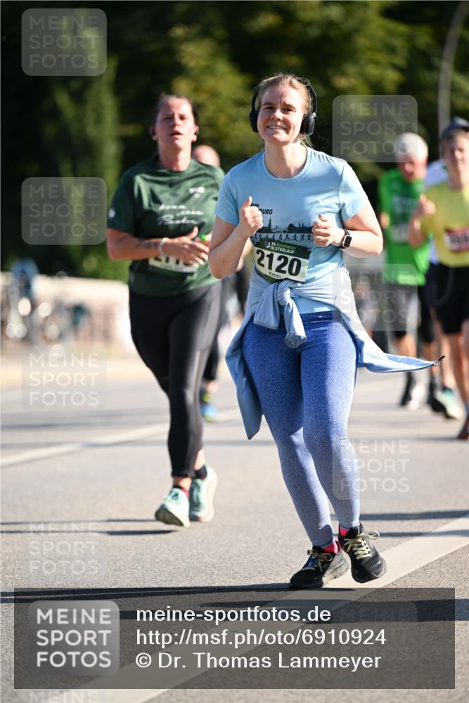 01.09.2024 - BARMER Alsterlauf Dr. Thomas Lammeyer http://msf.ph/oto/6910924 01.09.2024 09:45:10 Laufen 35, 2120 meine-sportfotos.de
