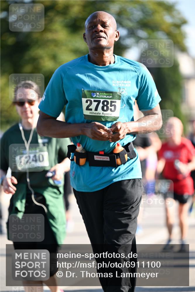 01.09.2024 - BARMER Alsterlauf Dr. Thomas Lammeyer http://msf.ph/oto/6911100 01.09.2024 09:45:18 Laufen 35, 32, 2785, 1240 meine-sportfotos.de