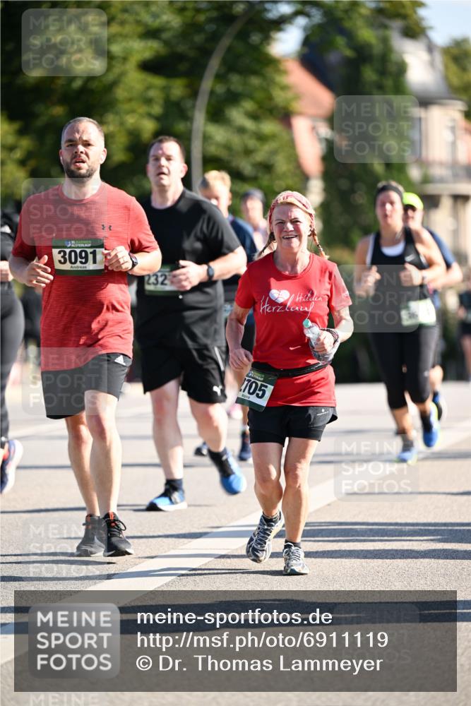 01.09.2024 - BARMER Alsterlauf Dr. Thomas Lammeyer http://msf.ph/oto/6911119 01.09.2024 09:45:19 Laufen 35, 3091, 232, 705 meine-sportfotos.de