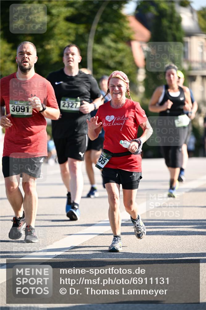 01.09.2024 - BARMER Alsterlauf Dr. Thomas Lammeyer http://msf.ph/oto/6911131 01.09.2024 09:45:19 Laufen 135, 3091, 2327, 05 meine-sportfotos.de