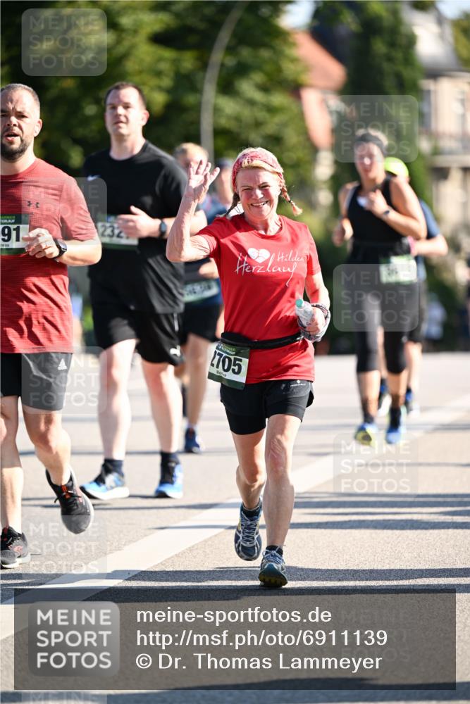 01.09.2024 - BARMER Alsterlauf Dr. Thomas Lammeyer http://msf.ph/oto/6911139 01.09.2024 09:45:20 Laufen 91, 232, 1705 meine-sportfotos.de