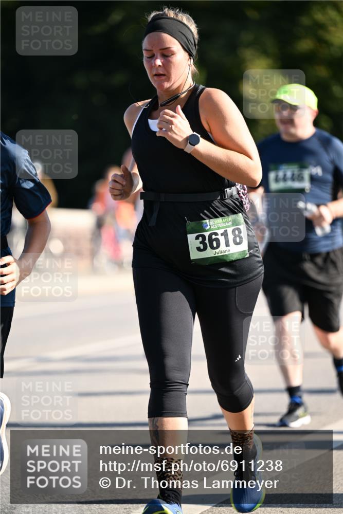 01.09.2024 - BARMER Alsterlauf Dr. Thomas Lammeyer http://msf.ph/oto/6911238 01.09.2024 09:45:24 Laufen 35, 3618, 46 meine-sportfotos.de