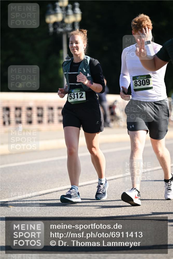 01.09.2024 - BARMER Alsterlauf Dr. Thomas Lammeyer http://msf.ph/oto/6911413 01.09.2024 09:45:34 Laufen 809, 5312, 8309 meine-sportfotos.de