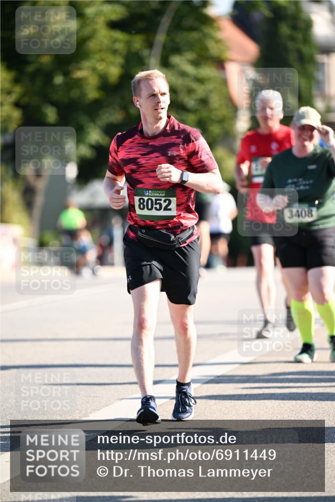01.09.2024 - BARMER Alsterlauf Dr. Thomas Lammeyer http://msf.ph/oto/6911449 01.09.2024 09:45:36 Laufen 1635, 8052, 3408 meine-sportfotos.de