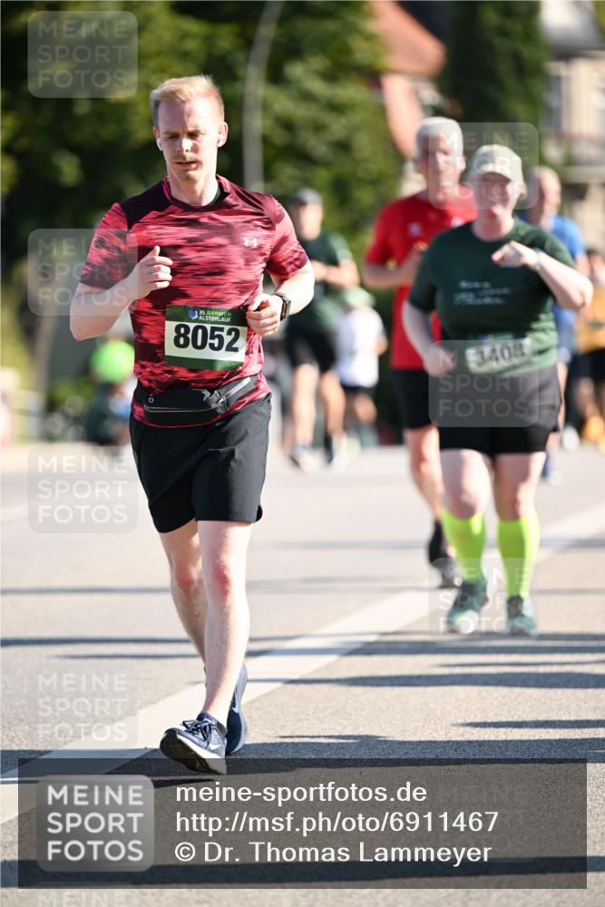 01.09.2024 - BARMER Alsterlauf Dr. Thomas Lammeyer http://msf.ph/oto/6911467 01.09.2024 09:45:36 Laufen 8052, 3408 meine-sportfotos.de