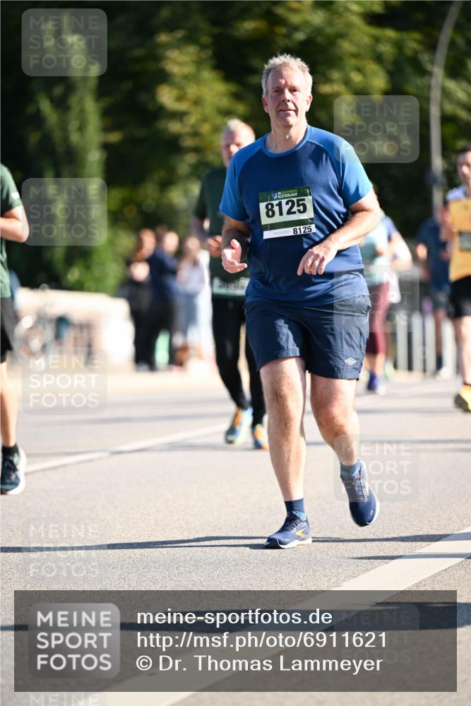 01.09.2024 - BARMER Alsterlauf Dr. Thomas Lammeyer http://msf.ph/oto/6911621 01.09.2024 09:45:42 Laufen 8125, 8125 meine-sportfotos.de