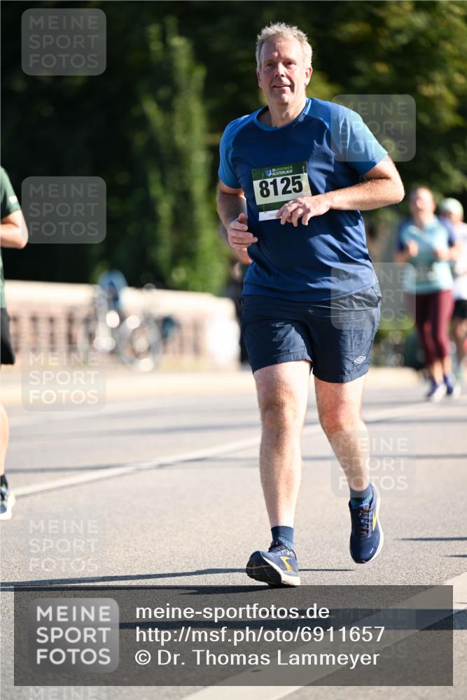 01.09.2024 - BARMER Alsterlauf Dr. Thomas Lammeyer http://msf.ph/oto/6911657 01.09.2024 09:45:43 Laufen 135, 8125 meine-sportfotos.de