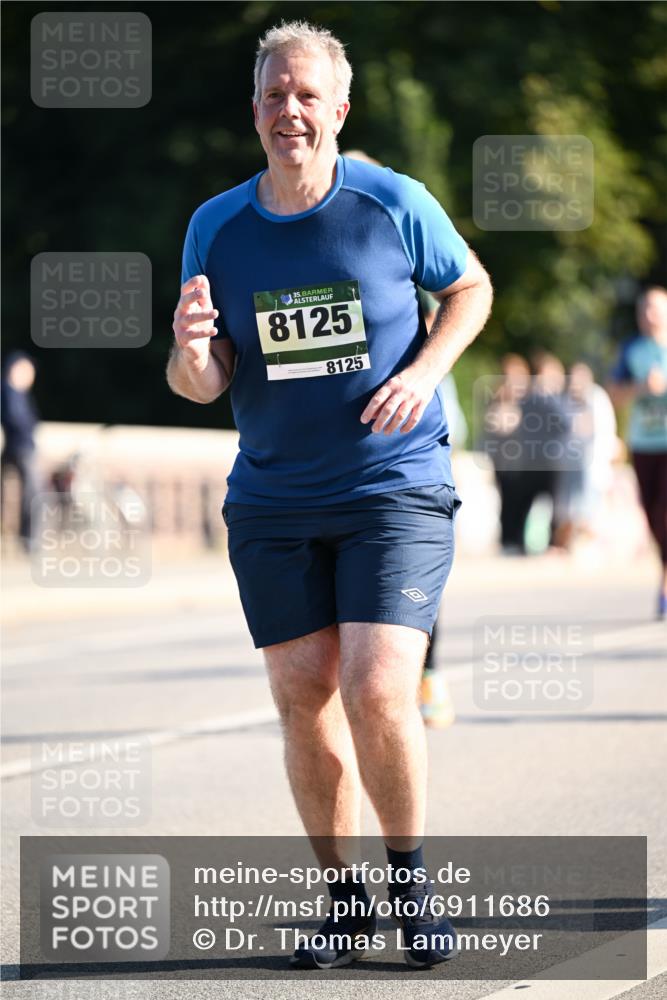 01.09.2024 - BARMER Alsterlauf Dr. Thomas Lammeyer http://msf.ph/oto/6911686 01.09.2024 09:45:44 Laufen 35, 8125, 8125 meine-sportfotos.de