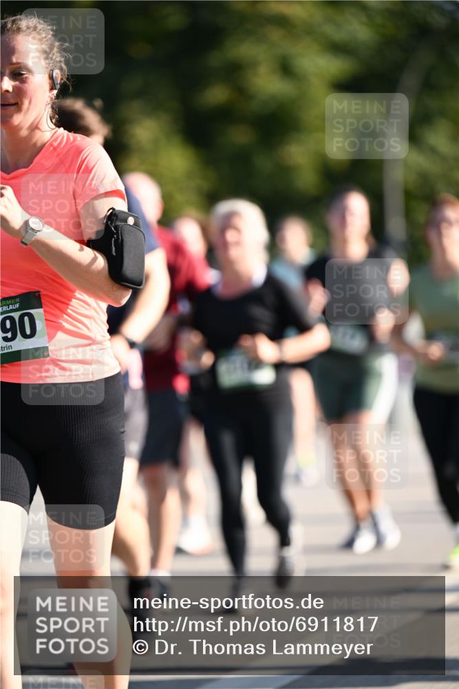 01.09.2024 - BARMER Alsterlauf Dr. Thomas Lammeyer http://msf.ph/oto/6911817 01.09.2024 09:45:48 Laufen 90 meine-sportfotos.de