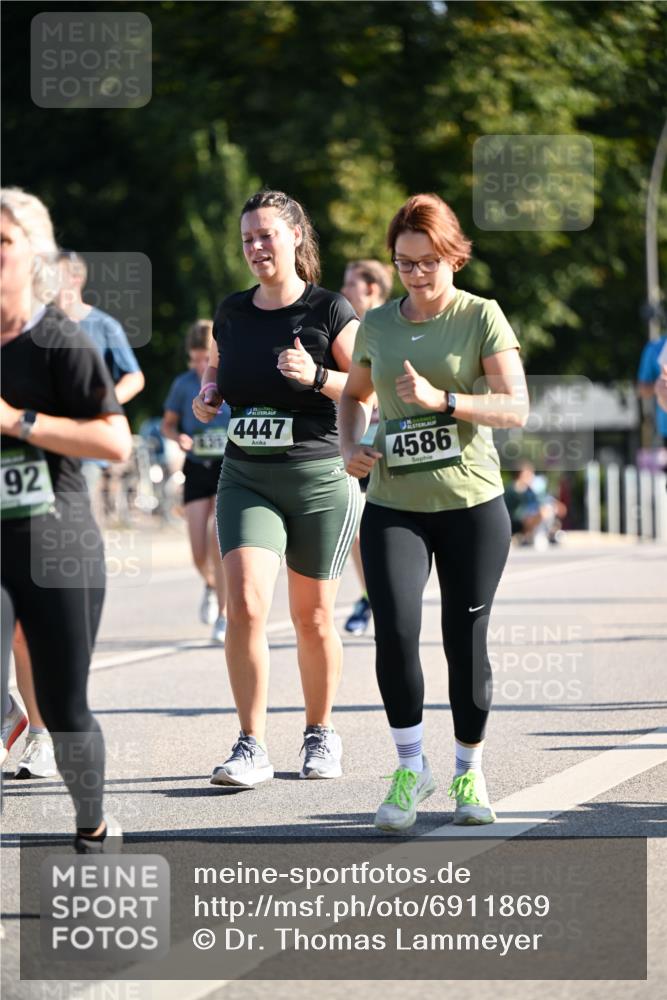 01.09.2024 - BARMER Alsterlauf Dr. Thomas Lammeyer http://msf.ph/oto/6911869 01.09.2024 09:45:50 Laufen 92, 4447, 4586 meine-sportfotos.de