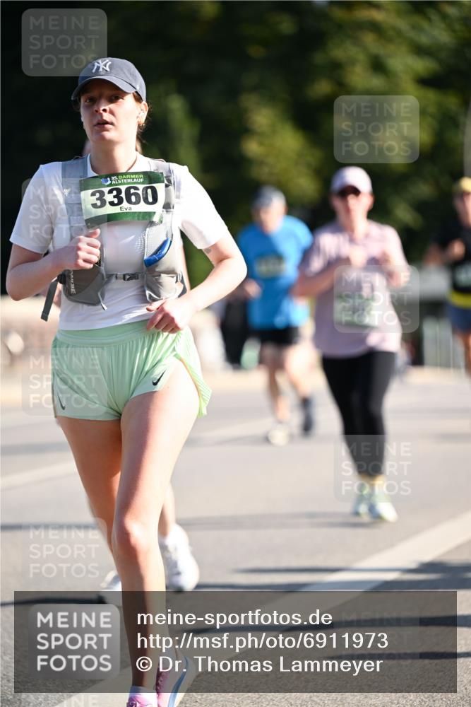 01.09.2024 - BARMER Alsterlauf Dr. Thomas Lammeyer http://msf.ph/oto/6911973 01.09.2024 09:45:54 Laufen 10, 3360 meine-sportfotos.de