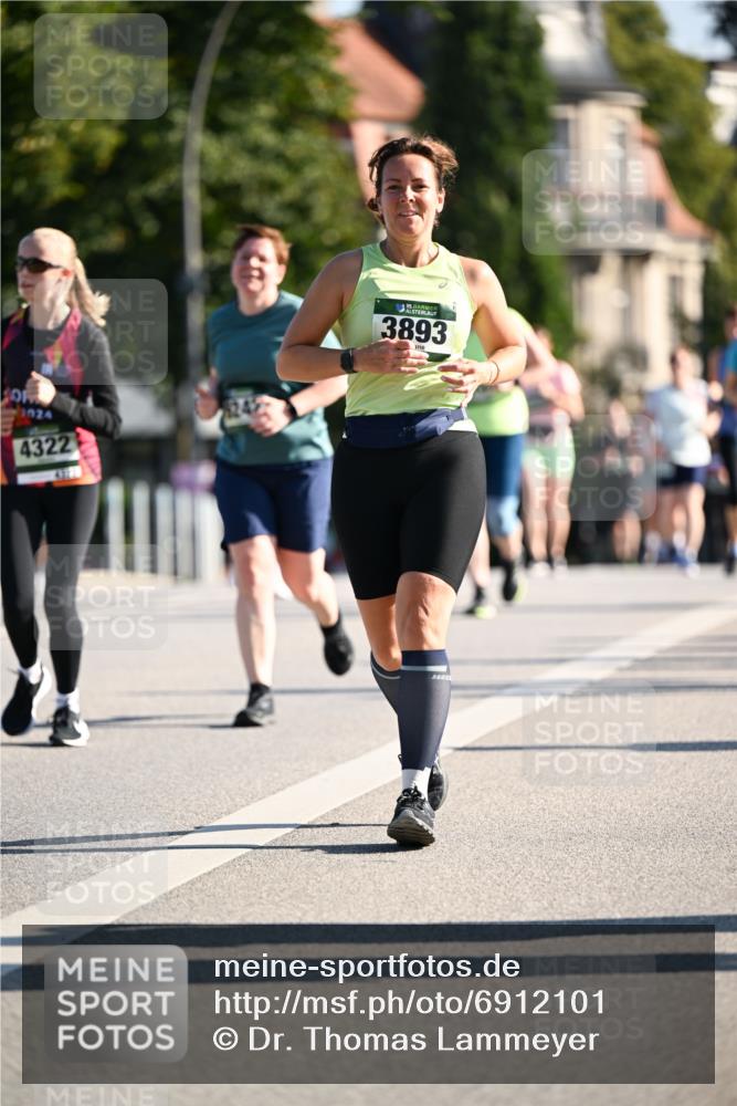 01.09.2024 - BARMER Alsterlauf Dr. Thomas Lammeyer http://msf.ph/oto/6912101 01.09.2024 09:45:58 Laufen 1024, 4322, 5, 3893 meine-sportfotos.de