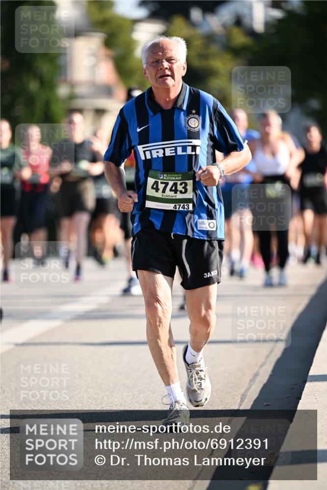 01.09.2024 - BARMER Alsterlauf Dr. Thomas Lammeyer http://msf.ph/oto/6912391 01.09.2024 09:46:09 Laufen 35, 4743, 4743 meine-sportfotos.de