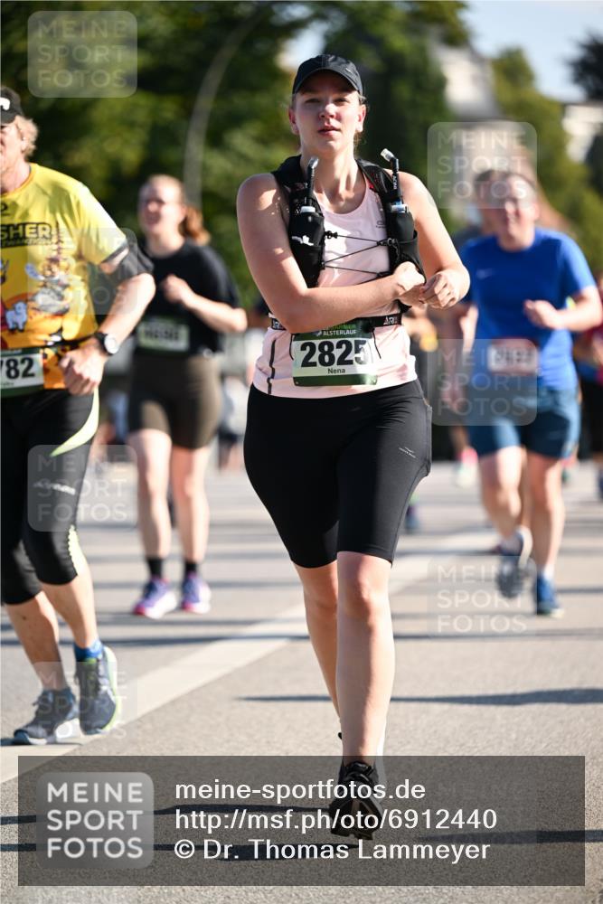 01.09.2024 - BARMER Alsterlauf Dr. Thomas Lammeyer http://msf.ph/oto/6912440 01.09.2024 09:46:14 Laufen 82, 2825, 7637 meine-sportfotos.de