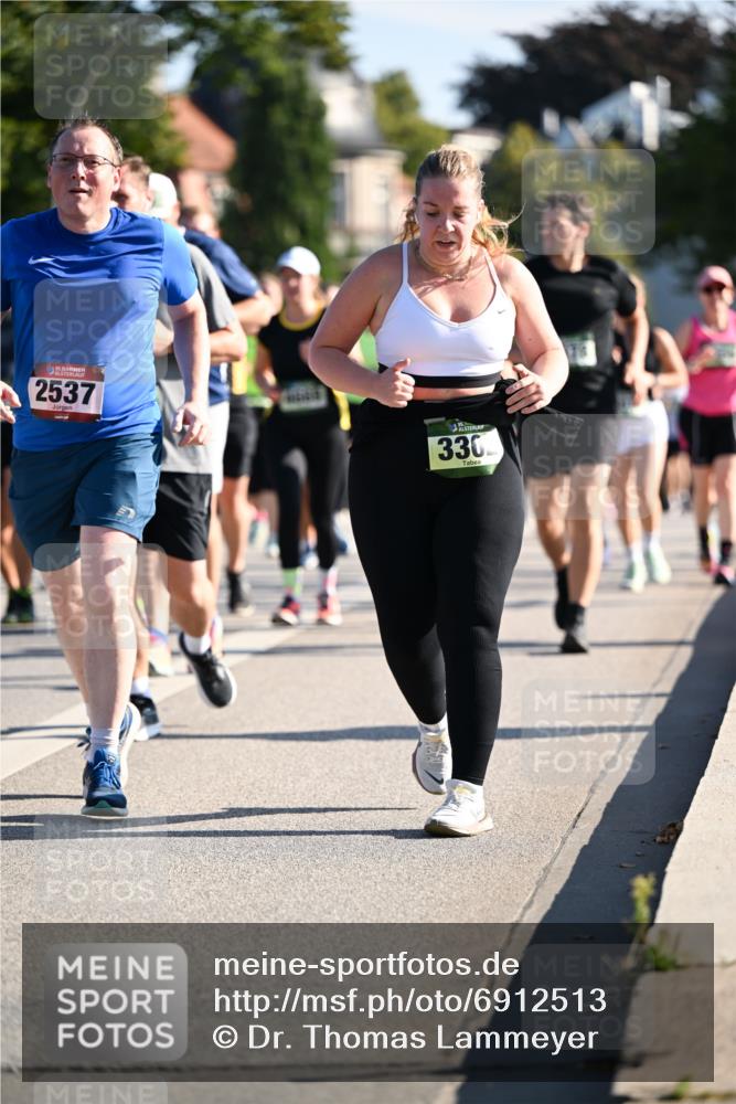 01.09.2024 - BARMER Alsterlauf Dr. Thomas Lammeyer http://msf.ph/oto/6912513 01.09.2024 09:46:16 Laufen 35, 2537, 330 meine-sportfotos.de