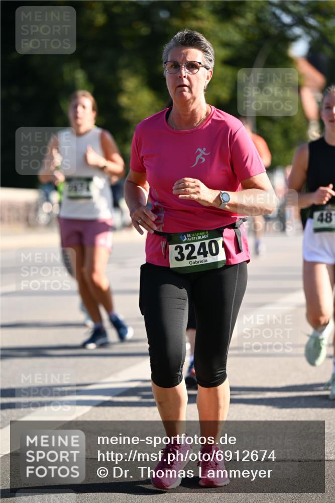01.09.2024 - BARMER Alsterlauf Dr. Thomas Lammeyer http://msf.ph/oto/6912674 01.09.2024 09:46:22 Laufen 35, 3240, 48 meine-sportfotos.de