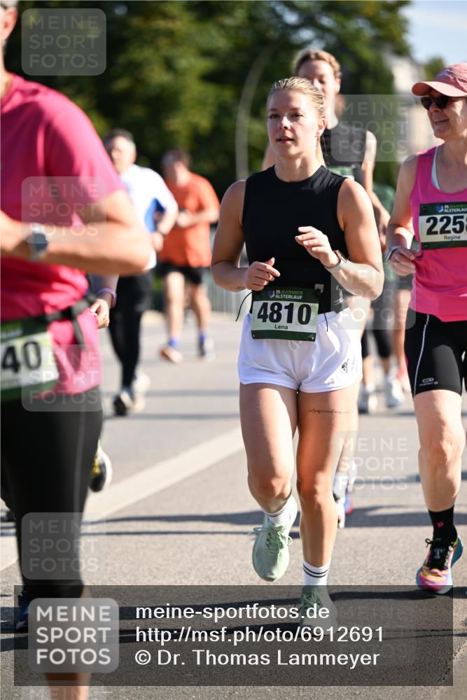 01.09.2024 - BARMER Alsterlauf Dr. Thomas Lammeyer http://msf.ph/oto/6912691 01.09.2024 09:46:22 Laufen 40, 35, 4810, 35, 225 meine-sportfotos.de