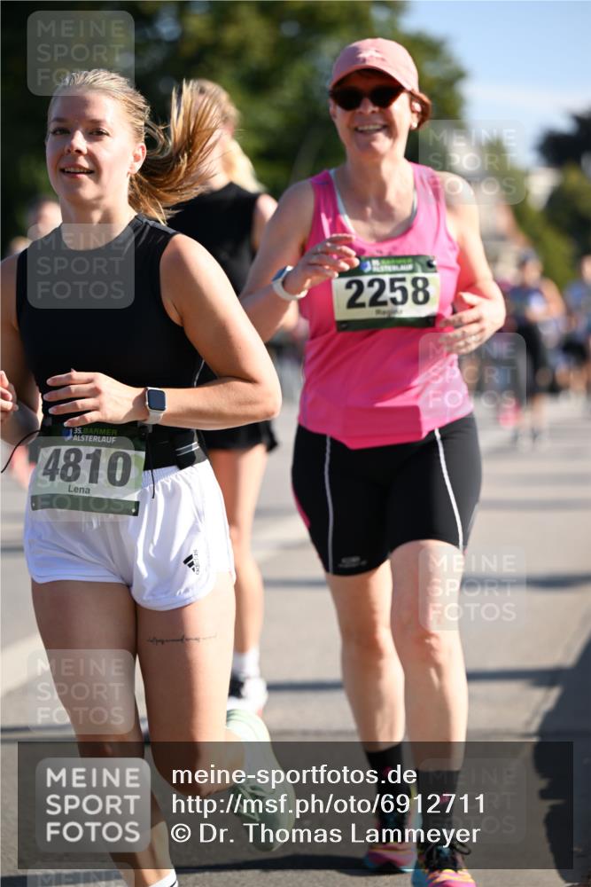 01.09.2024 - BARMER Alsterlauf Dr. Thomas Lammeyer http://msf.ph/oto/6912711 01.09.2024 09:46:24 Laufen 35, 4810, 2258 meine-sportfotos.de