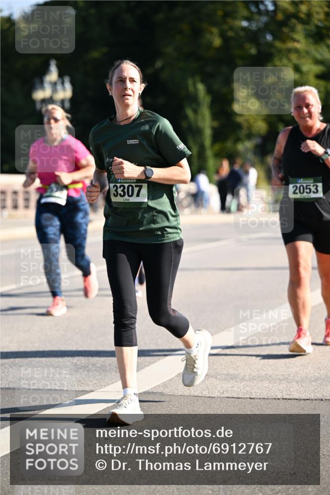 01.09.2024 - BARMER Alsterlauf Dr. Thomas Lammeyer http://msf.ph/oto/6912767 01.09.2024 09:46:26 Laufen 35, 3307, 2053 meine-sportfotos.de