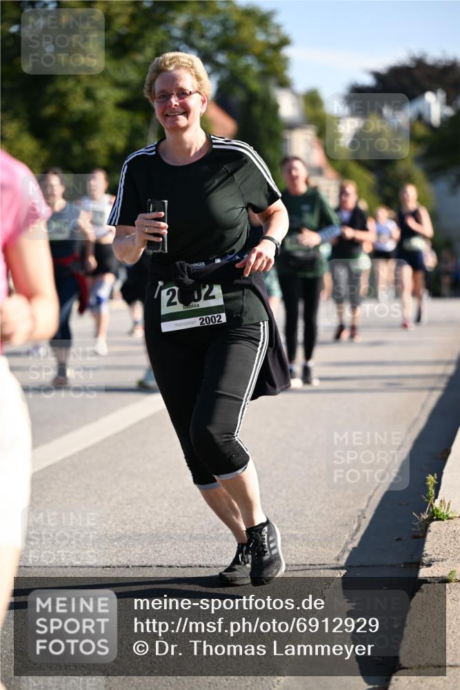 01.09.2024 - BARMER Alsterlauf Dr. Thomas Lammeyer http://msf.ph/oto/6912929 01.09.2024 09:46:34 Laufen 2002, 2002 meine-sportfotos.de
