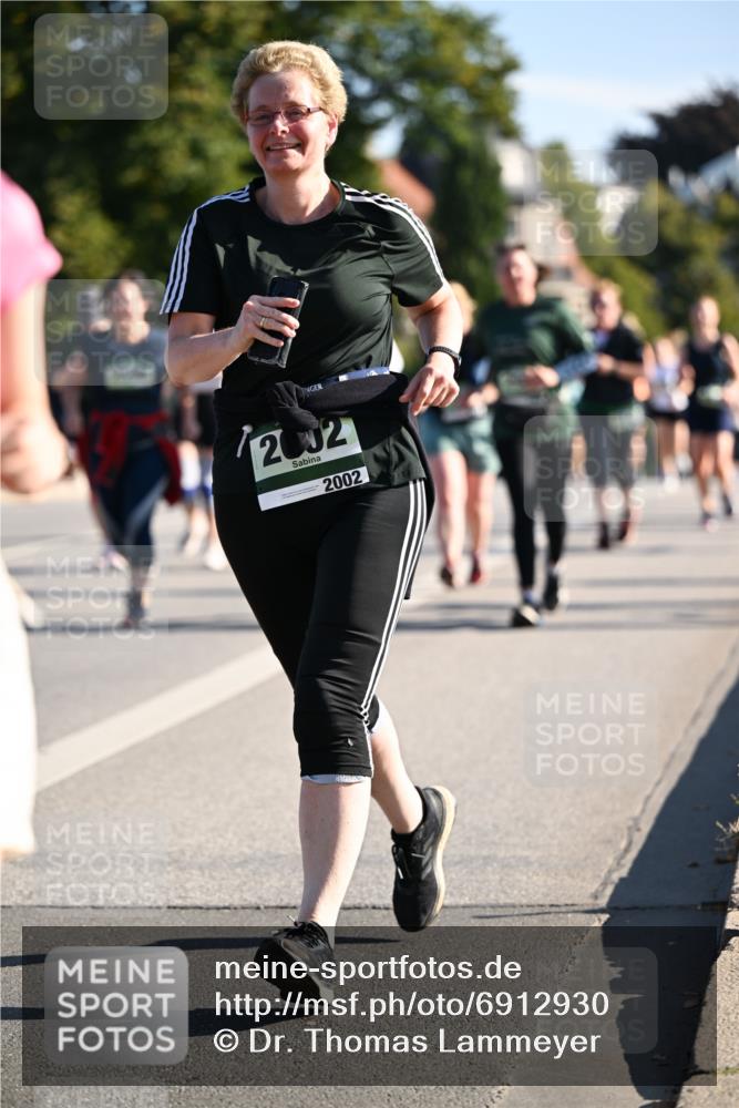 01.09.2024 - BARMER Alsterlauf Dr. Thomas Lammeyer http://msf.ph/oto/6912930 01.09.2024 09:46:34 Laufen 2002, 2002 meine-sportfotos.de