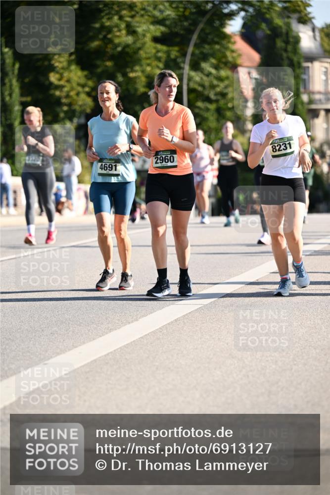 01.09.2024 - BARMER Alsterlauf Dr. Thomas Lammeyer http://msf.ph/oto/6913127 01.09.2024 09:46:43 Laufen 4691, 2960, 8231 meine-sportfotos.de