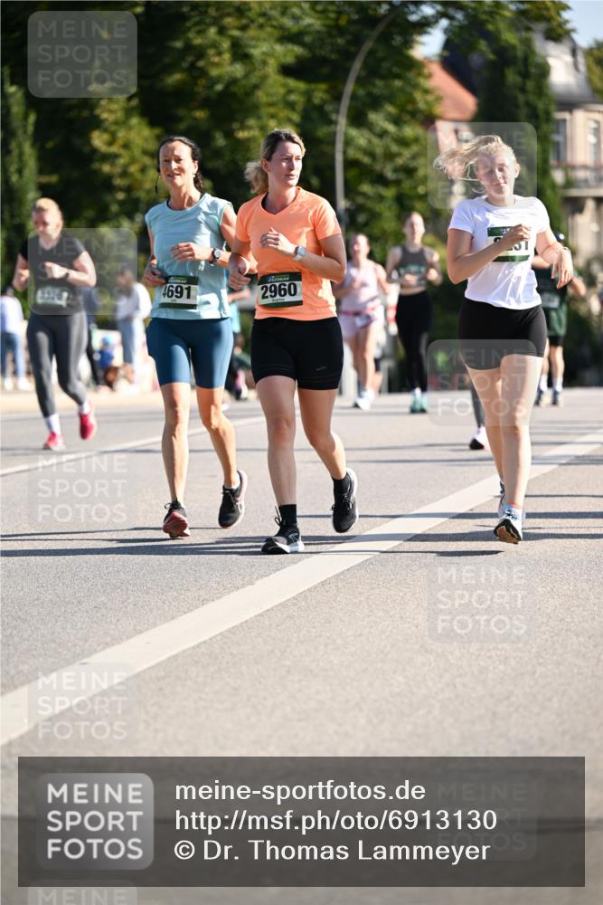 01.09.2024 - BARMER Alsterlauf Dr. Thomas Lammeyer http://msf.ph/oto/6913130 01.09.2024 09:46:43 Laufen 4691, 2960 meine-sportfotos.de