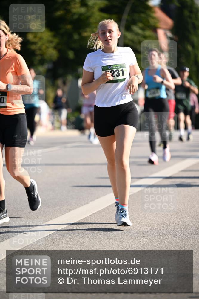 01.09.2024 - BARMER Alsterlauf Dr. Thomas Lammeyer http://msf.ph/oto/6913171 01.09.2024 09:46:44 Laufen 0, 35, 231 meine-sportfotos.de
