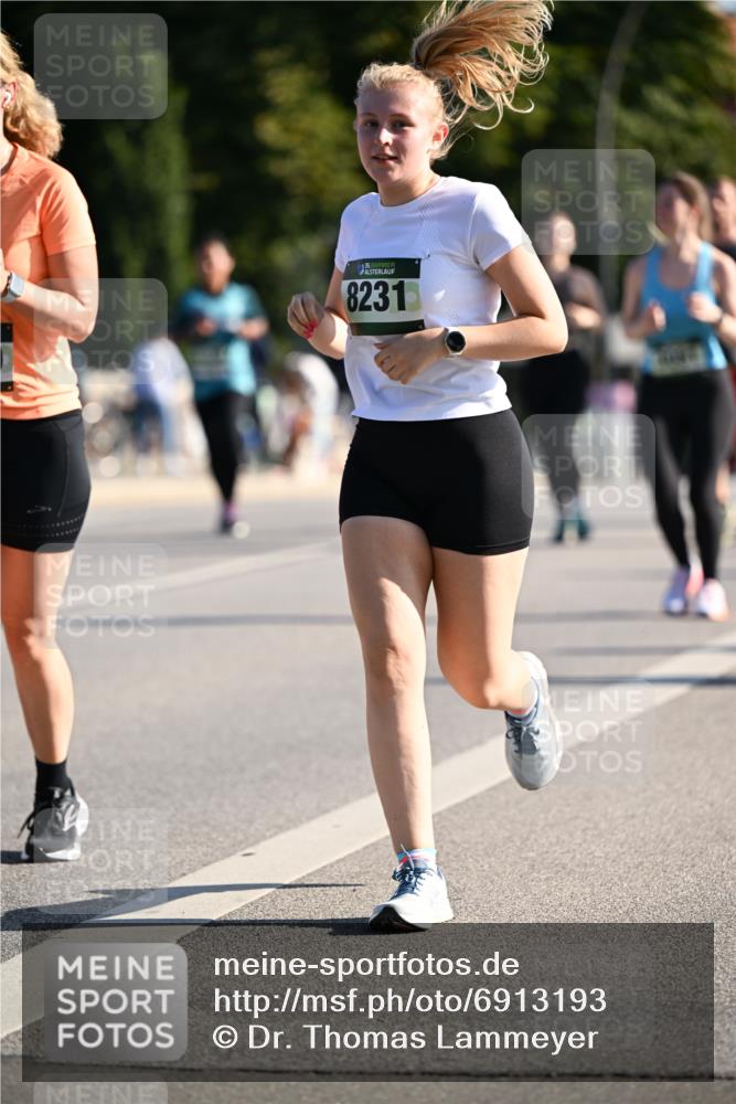 01.09.2024 - BARMER Alsterlauf Dr. Thomas Lammeyer http://msf.ph/oto/6913193 01.09.2024 09:46:45 Laufen 35, 8231 meine-sportfotos.de