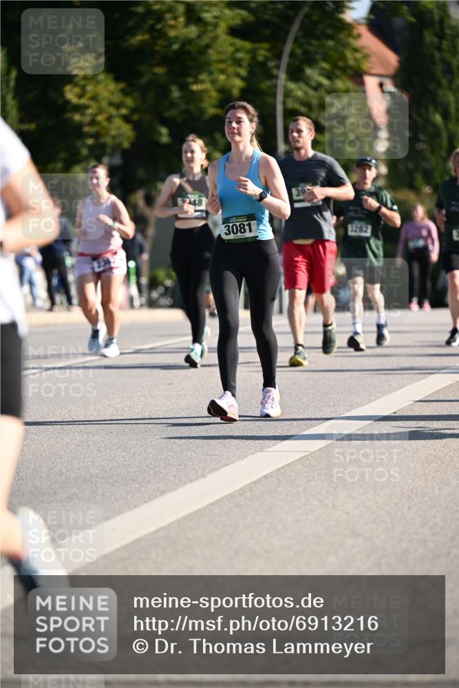 01.09.2024 - BARMER Alsterlauf Dr. Thomas Lammeyer http://msf.ph/oto/6913216 01.09.2024 09:46:46 Laufen 236, 2248, 3081, 30, 1282 meine-sportfotos.de