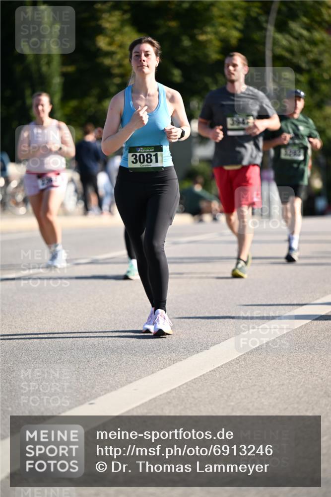 01.09.2024 - BARMER Alsterlauf Dr. Thomas Lammeyer http://msf.ph/oto/6913246 01.09.2024 09:46:47 Laufen 3081 meine-sportfotos.de