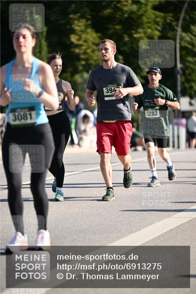 01.09.2024 - BARMER Alsterlauf Dr. Thomas Lammeyer http://msf.ph/oto/6913275 01.09.2024 09:46:48 Laufen 3081, 48, 394, 3282 meine-sportfotos.de