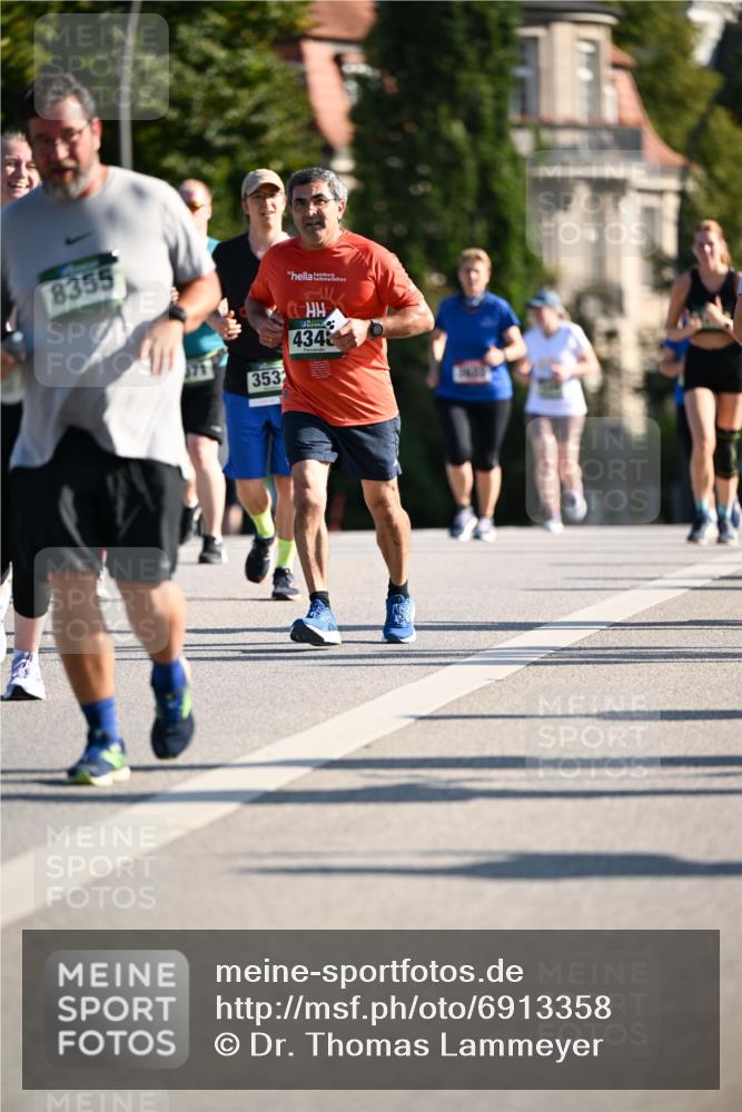 01.09.2024 - BARMER Alsterlauf Dr. Thomas Lammeyer http://msf.ph/oto/6913358 01.09.2024 09:46:51 Laufen 8355, 353, 434 meine-sportfotos.de