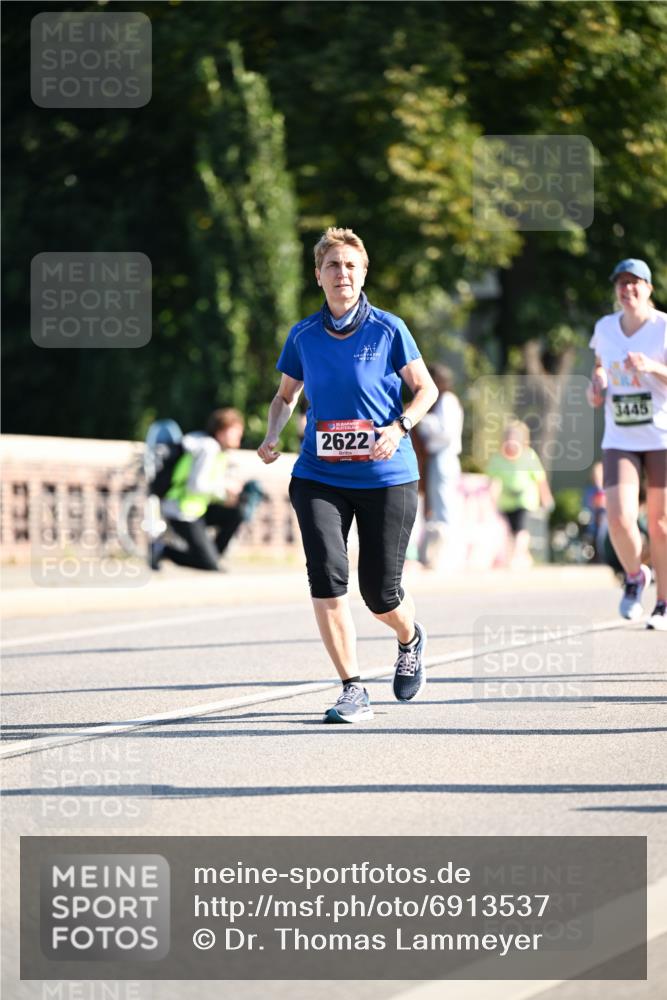 01.09.2024 - BARMER Alsterlauf Dr. Thomas Lammeyer http://msf.ph/oto/6913537 01.09.2024 09:46:59 Laufen 135, 2622, 3445 meine-sportfotos.de