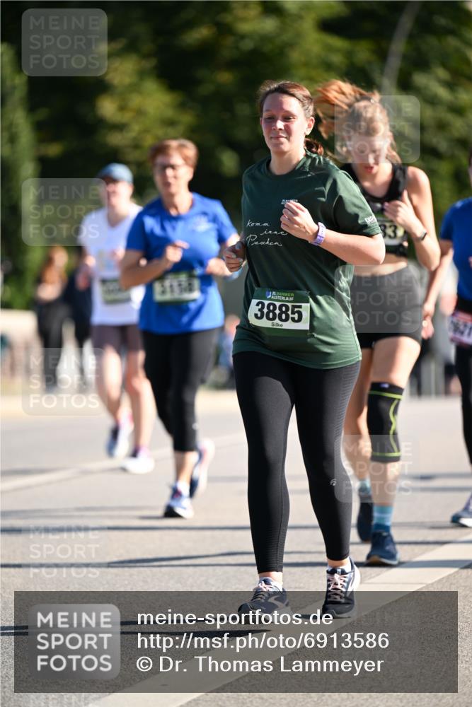 01.09.2024 - BARMER Alsterlauf Dr. Thomas Lammeyer http://msf.ph/oto/6913586 01.09.2024 09:47:00 Laufen 3138, 3885 meine-sportfotos.de