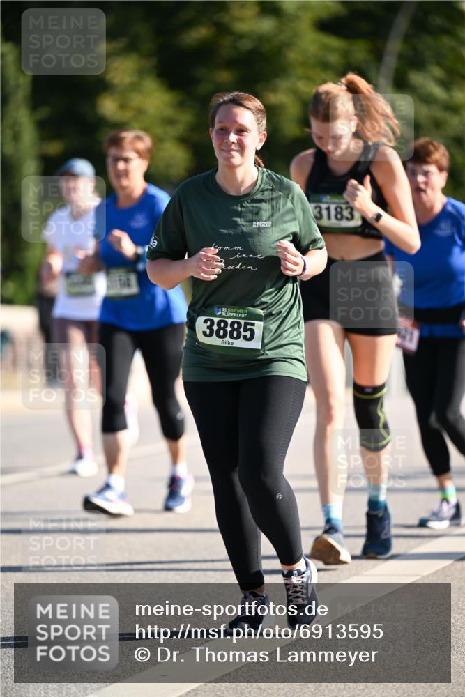 01.09.2024 - BARMER Alsterlauf Dr. Thomas Lammeyer http://msf.ph/oto/6913595 01.09.2024 09:47:00 Laufen 3885, 3183 meine-sportfotos.de