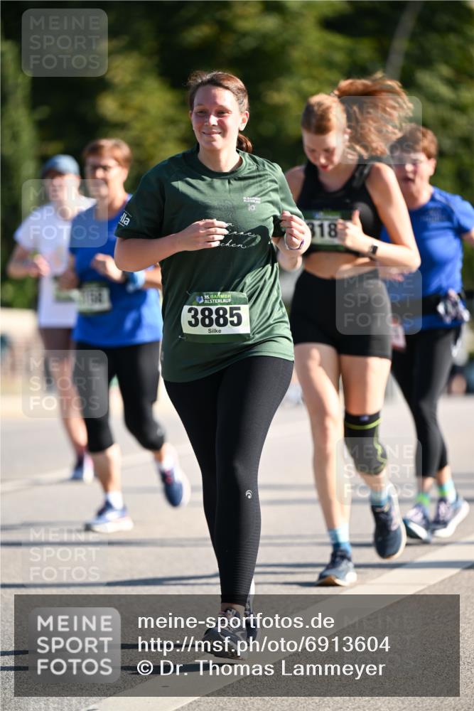 01.09.2024 - BARMER Alsterlauf Dr. Thomas Lammeyer http://msf.ph/oto/6913604 01.09.2024 09:47:01 Laufen 35, 3885, 10, 318 meine-sportfotos.de