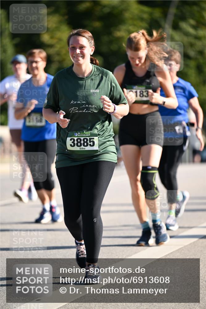 01.09.2024 - BARMER Alsterlauf Dr. Thomas Lammeyer http://msf.ph/oto/6913608 01.09.2024 09:47:01 Laufen 35, 3885, 183 meine-sportfotos.de
