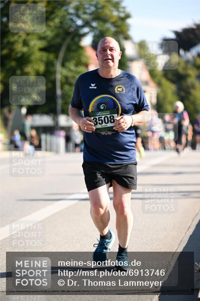 01.09.2024 - BARMER Alsterlauf Dr. Thomas Lammeyer http://msf.ph/oto/6913746 01.09.2024 09:47:05 Laufen 2019, 35, 3508 meine-sportfotos.de