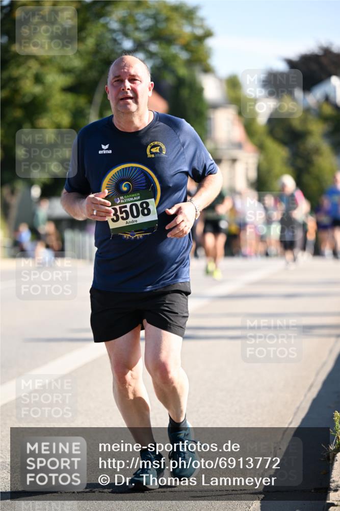 01.09.2024 - BARMER Alsterlauf Dr. Thomas Lammeyer http://msf.ph/oto/6913772 01.09.2024 09:47:06 Laufen 2019, 35, 3508 meine-sportfotos.de