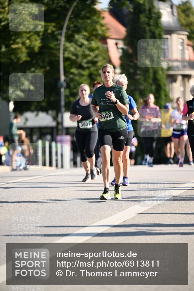 01.09.2024 - BARMER Alsterlauf Dr. Thomas Lammeyer http://msf.ph/oto/6913811 01.09.2024 09:47:08 Laufen 3937, 2468 meine-sportfotos.de