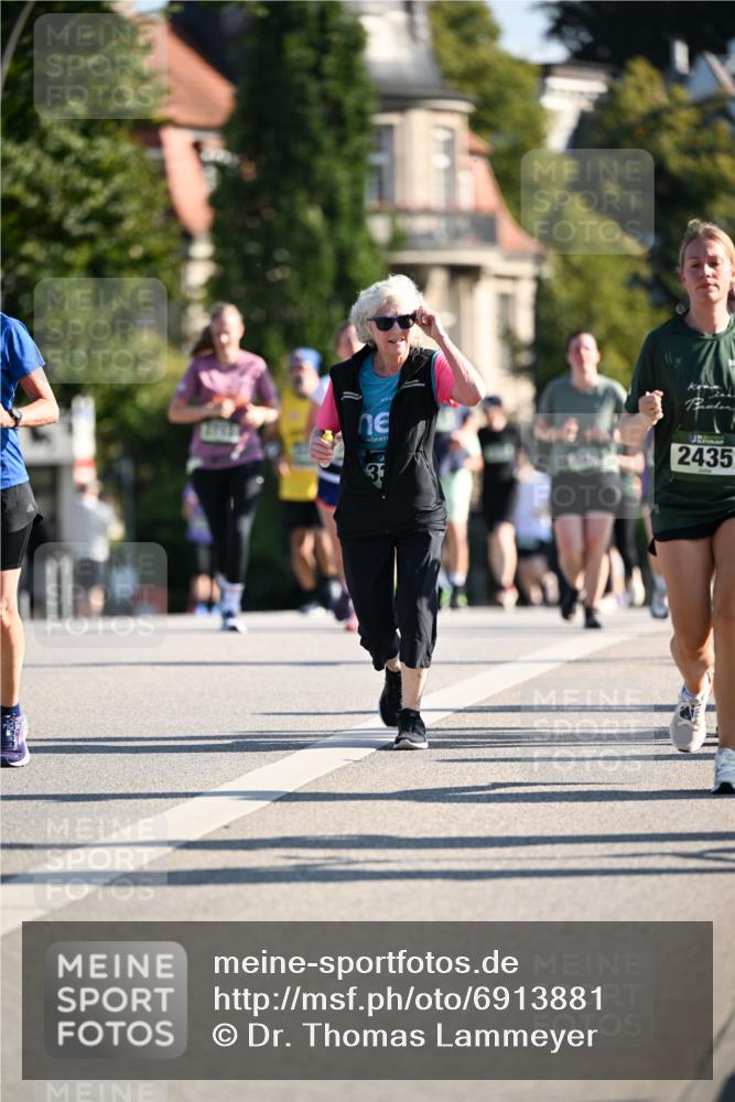 01.09.2024 - BARMER Alsterlauf Dr. Thomas Lammeyer http://msf.ph/oto/6913881 01.09.2024 09:47:10 Laufen 31, 2435 meine-sportfotos.de