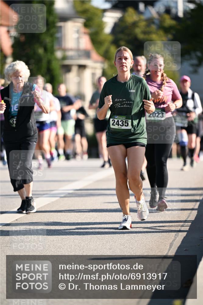 01.09.2024 - BARMER Alsterlauf Dr. Thomas Lammeyer http://msf.ph/oto/6913917 01.09.2024 09:47:12 Laufen 35, 2435, 2023 meine-sportfotos.de