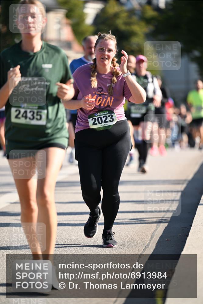 01.09.2024 - BARMER Alsterlauf Dr. Thomas Lammeyer http://msf.ph/oto/6913984 01.09.2024 09:47:14 Laufen 2435, 35, 2023 meine-sportfotos.de