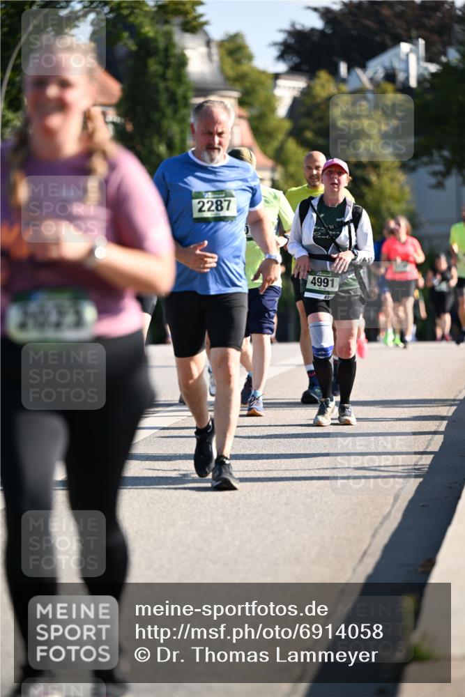 01.09.2024 - BARMER Alsterlauf Dr. Thomas Lammeyer http://msf.ph/oto/6914058 01.09.2024 09:47:16 Laufen 2025, 2287, 4991, 499 meine-sportfotos.de