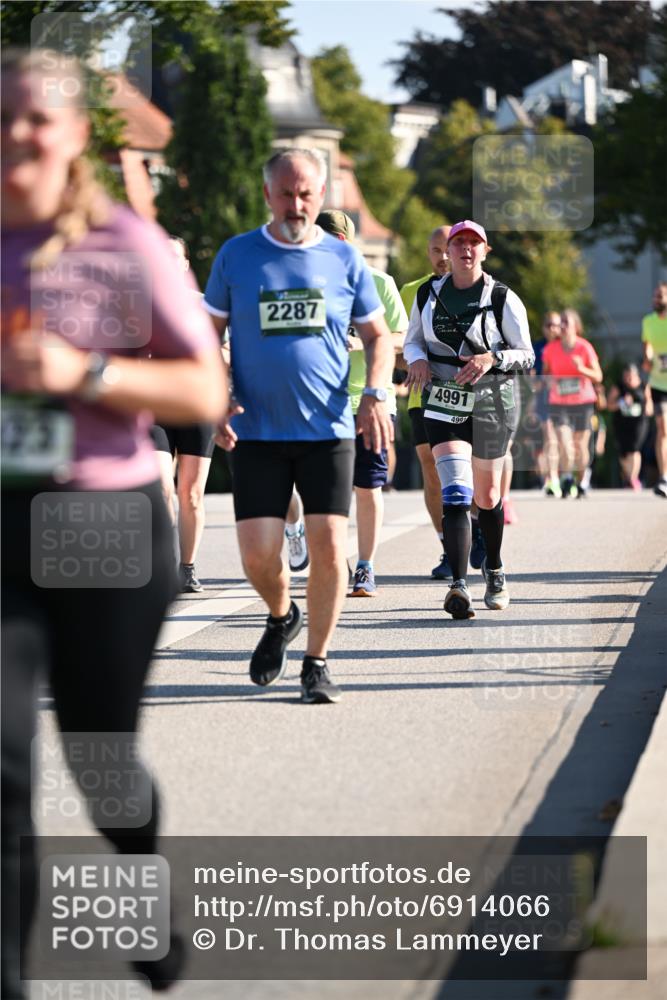 01.09.2024 - BARMER Alsterlauf Dr. Thomas Lammeyer http://msf.ph/oto/6914066 01.09.2024 09:47:17 Laufen 2287, 4991, 499 meine-sportfotos.de