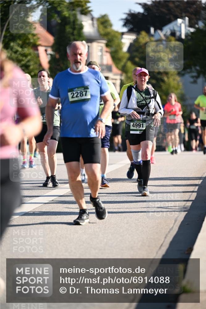 01.09.2024 - BARMER Alsterlauf Dr. Thomas Lammeyer http://msf.ph/oto/6914088 01.09.2024 09:47:17 Laufen 35, 2287, 4991 meine-sportfotos.de