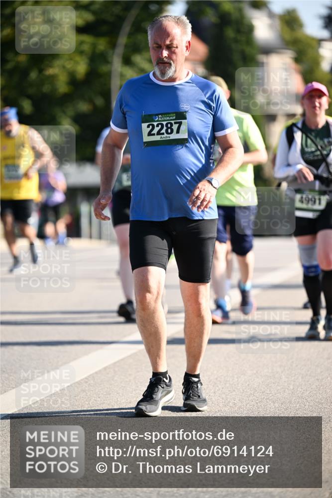 01.09.2024 - BARMER Alsterlauf Dr. Thomas Lammeyer http://msf.ph/oto/6914124 01.09.2024 09:47:18 Laufen 35, 2287, 4991 meine-sportfotos.de